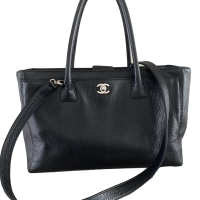 Bolsa Chanel Cerf Tote Preta Caviar