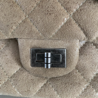 Bolsa Chanel Clássica Suede Bege