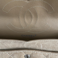 Bolsa Chanel Clássica Suede Bege