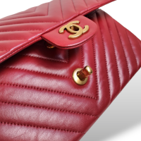 Bolsa Chanel Double Flap Chevron Medium Vermelha