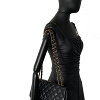 Bolsa Chanel Flap Lambiskin Preta Jumbo