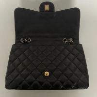 Bolsa Chanel Flap Lambiskin Preta Jumbo