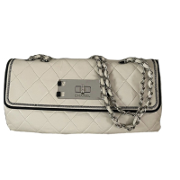 Bolsa Chanel Lambskin East Mademoiselle Flap Off-White