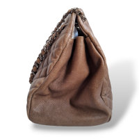 Bolsa Chanel Mademoiselle Taupe com Ferragem Prateada