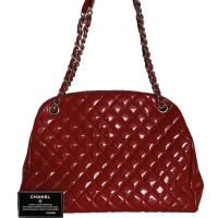 Bolsa Chanel Mademoiselle Verniz Vermelha