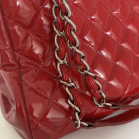 Bolsa Chanel Mademoiselle Verniz Vermelha
