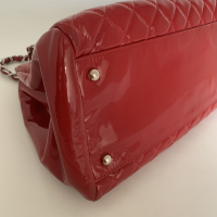 Bolsa Chanel Mademoiselle Verniz Vermelha