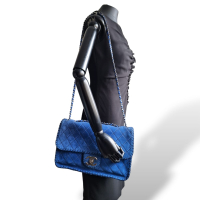 Bolsa Chanel Maxi Azul Suede