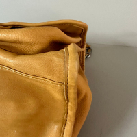 Bolsa Chanel Shoulder Couro Caramelo
