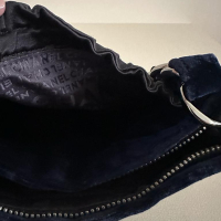 Bolsa Chanel Veludo e Cetim Azul Marinho
