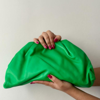 Bolsa Clutch Bottega Veneta Pouch Verde