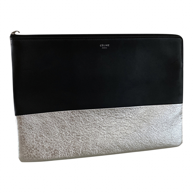 Clutch Celine Solo Pouch Couro Preta com Prata Clutch Celine Solo Pouch Couro Preta com Prata