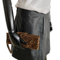 Bolsa Clutch Jimmy Choo TULITA suede Onça