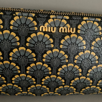 Bolsa Clutch Miu Miu Madras Estampada