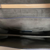 Bolsa Fendi Kan I Caramelo