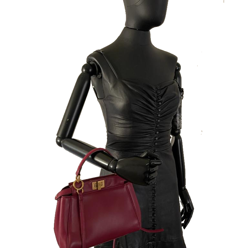Bolsa Fendi Peekaboo Couro Marsala