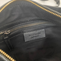 Bolsa Givenchy Pandora Pure