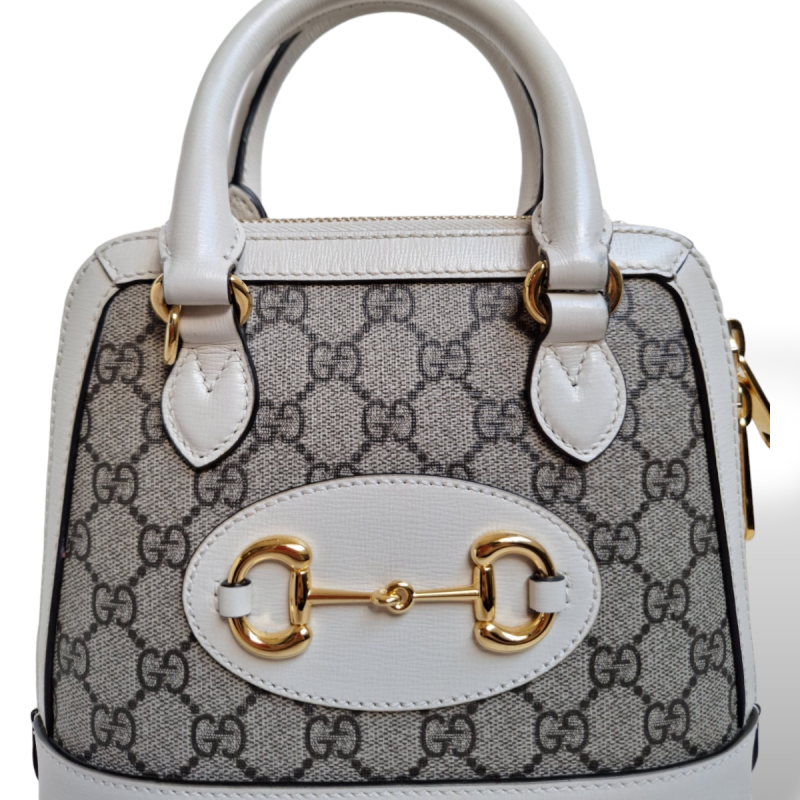 Bolsa Gucci Horsebit em couro e canvas Bolsa Gucci Horsebit em couro e canvas