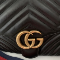 Bolsa Gucci Marmont GG Matellassê Preta 