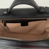 Bolsa Gucci Marmont GG Matellassê Preta 