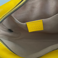 Bolsa Gucci Marmont Small Amarela