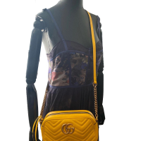 Bolsa Gucci Marmont Small Amarela