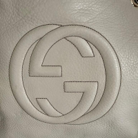 Bolsa Gucci Shoulder Soho Chain Off-White