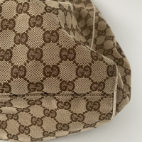 Bolsa Gucci Sukey Medium Monograma