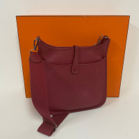 Bolsa Hermès Evelyne 29 Couro Togo Magenta