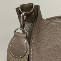 Bolsa Hermés Evelyne Amazone 28