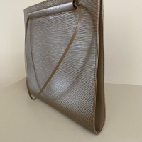 Bolsa Louis Vuitton Epi Saint Tropez