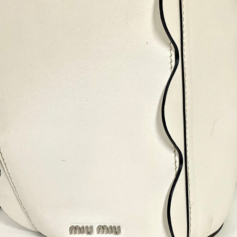 Bolsa Miu Miu Bucket Soft Branca Bolsa Miu Miu Bucket Soft Branca