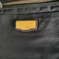 Bolsa Miu Miu Coffer Preta