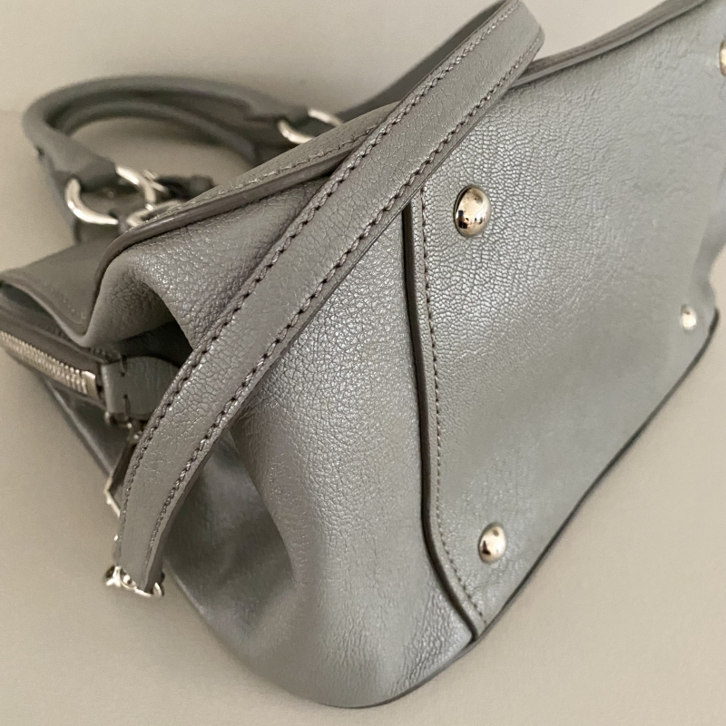 Bolsa Miu Miu Madras Doctor Cinza