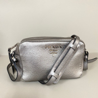 Bolsa Prada Camera Metallic
