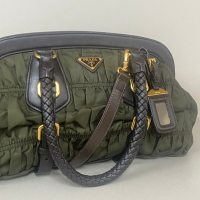 Bolsa Prada Tessuto Gaufre Verde