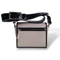 Bolsa Roger Vivier Preta e branca