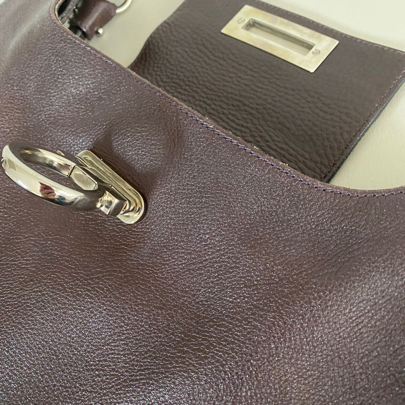 Bolsa Salvatore Ferragamo Fanisa Marrom