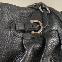 Bolsa Salvatore Ferragamo Shoulder Preta