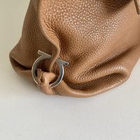 Bolsa Salvatore Ferragamo Sofia Caramelo