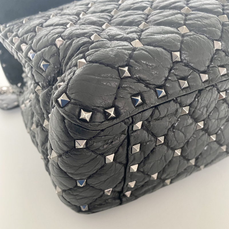 Bolsa Valentino Nappa Rockstud Preto