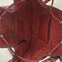 Bolsa Valentino Rockstud Drawstring Vermelha