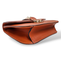 Bolsa Valentino Rockstud Glam Lock Laranja