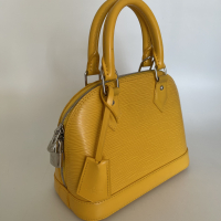 Bolsa Louis Vuitton Alma BB Epi Amarela 