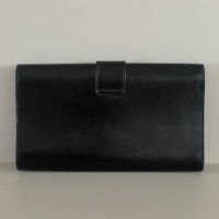 Bolsa Clutch Yves Saint Laurent Classic Y Preta