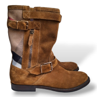 Bota Burberry Marrom Xadrez-37