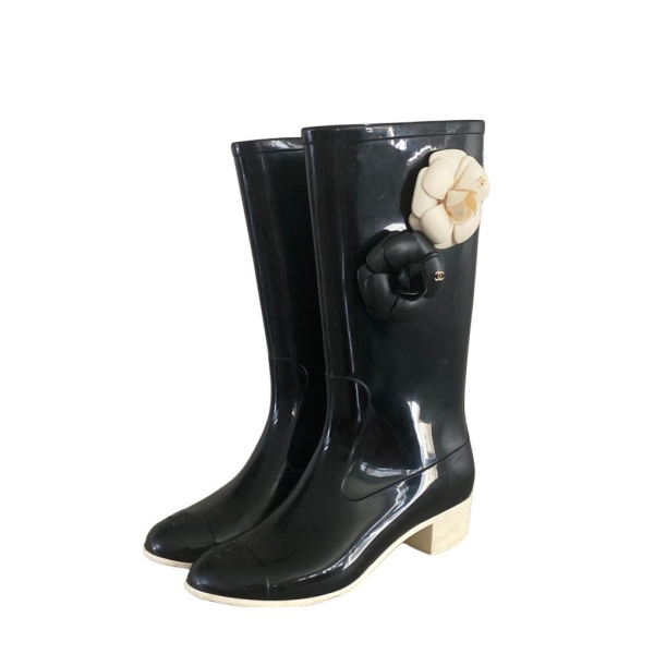 Bota Galocha Chanel Camélia - 36 Bota Galocha Chanel Camélia - 36