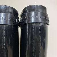 Bota Galocha Givenchy Preta-35