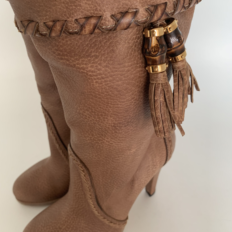 Bota Gucci Couro Caramelo - 37 Bota Gucci Couro Caramelo - 37