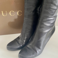 Bota Gucci Couro Preto Cano Longo